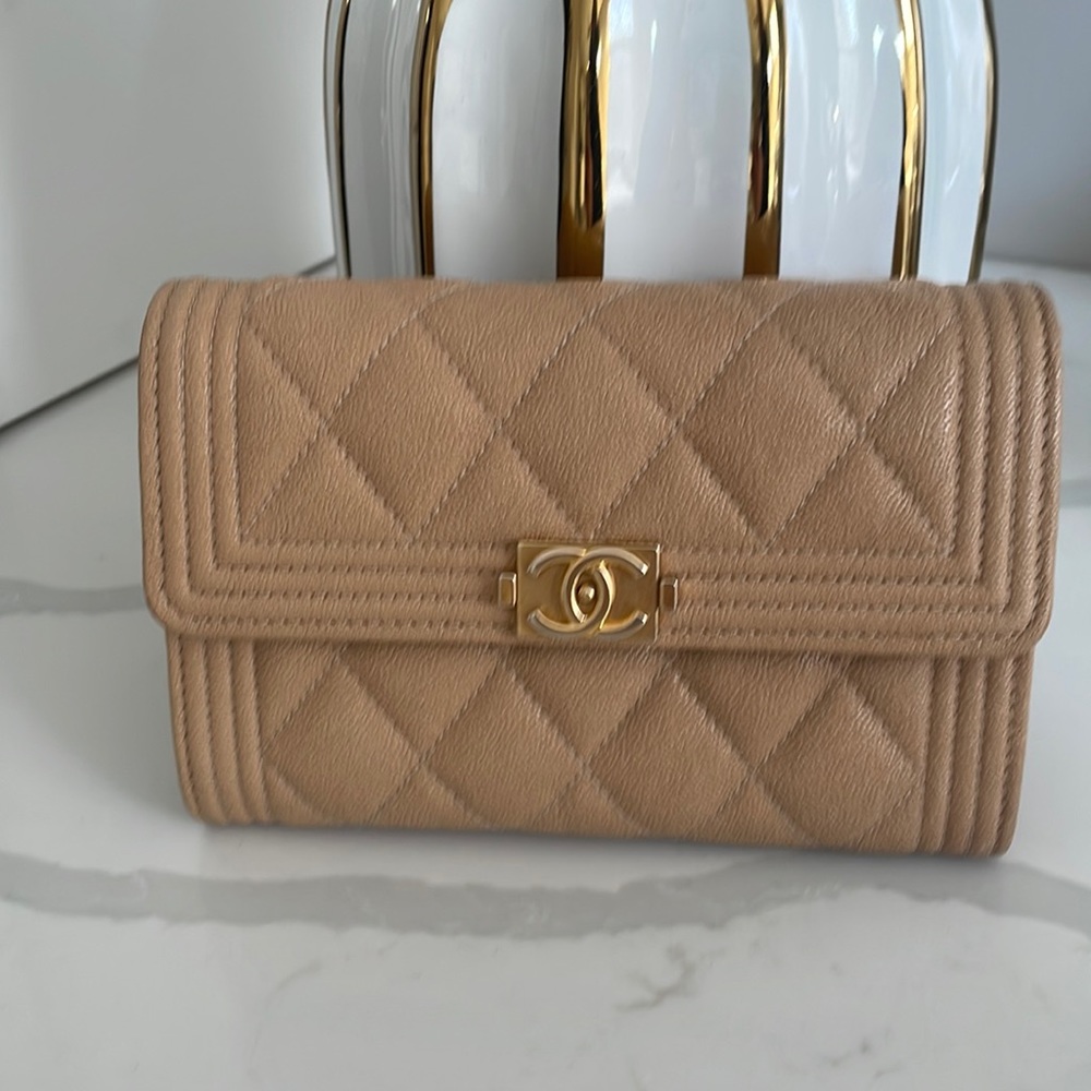 ✨CHANEL WALLET ✨